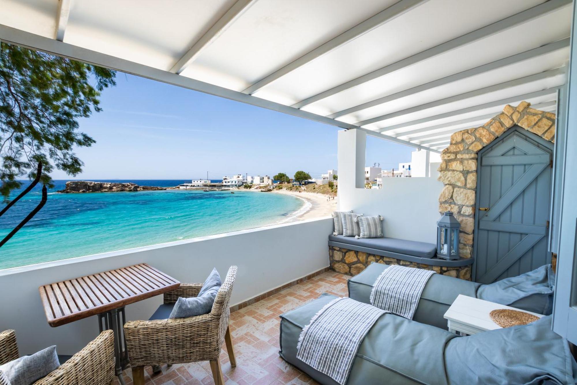 Le Grand Bleu Studios & Apartments Lefkos  المظهر الخارجي الصورة